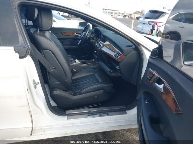 WDDLJ9BB1EA104744 Mercedes-Benz Cls 550 4matic