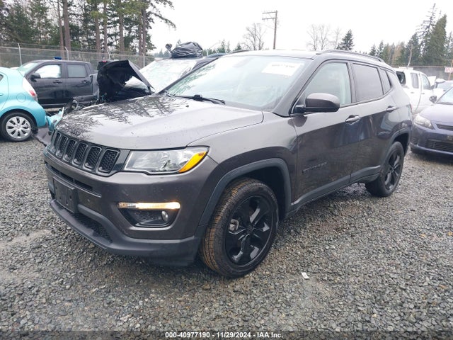 3C4NJDBB2JT453226 Jeep Compass Altitude 4x4
