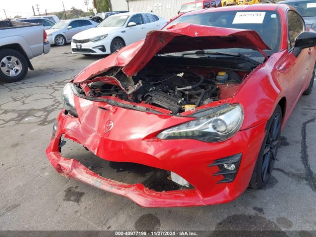 JF1ZNAE12J8700661 Toyota 86 GT