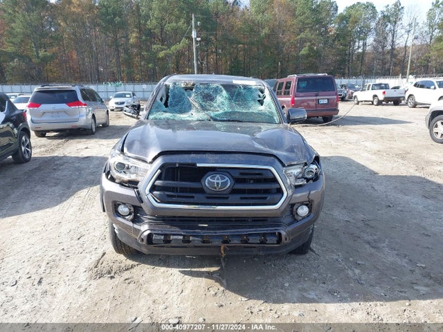 Toyota Tacoma Sr5 V6 2018 5TFAZ5CN7JX057464 Image 12