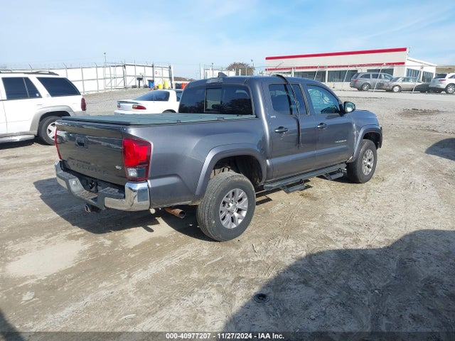 Toyota Tacoma Sr5 V6 2018 5TFAZ5CN7JX057464 Image 4