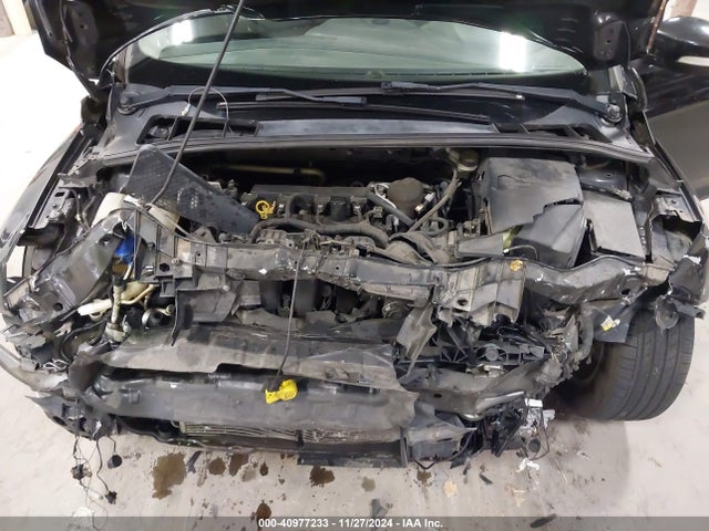 Ford FOCUS SE 2015 1FADP3K2XFL307881 Image 10