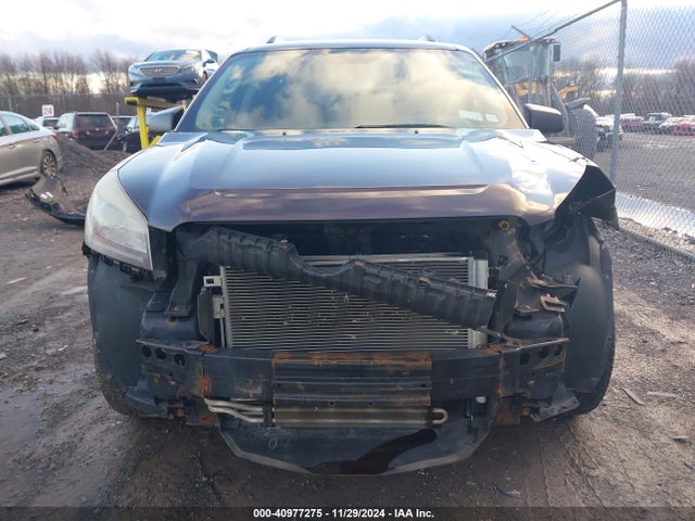 1GKKVPKD5FJ381063 GMC Acadia Sle-2