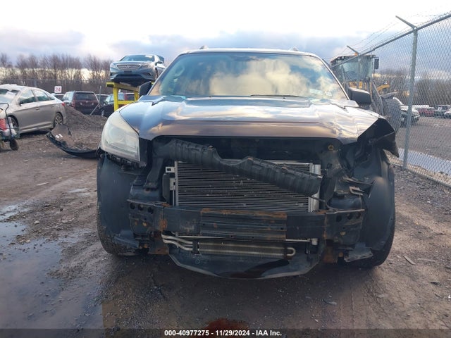 1GKKVPKD5FJ381063 GMC Acadia Sle-2