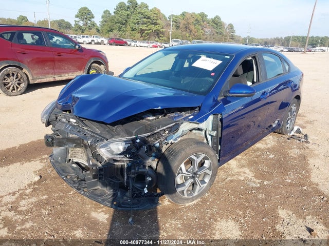 KIA Forte Lxs 2019 3KPF24ADXKE010882 Image 2