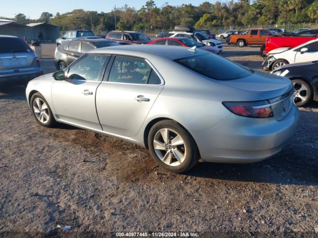 2011 SAAB 9-5 YS3GN4AR9B4005545 Photo 2