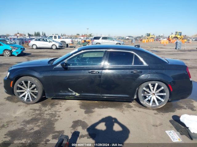 2C3CCAAG4FH818149 Chrysler 300 Limited