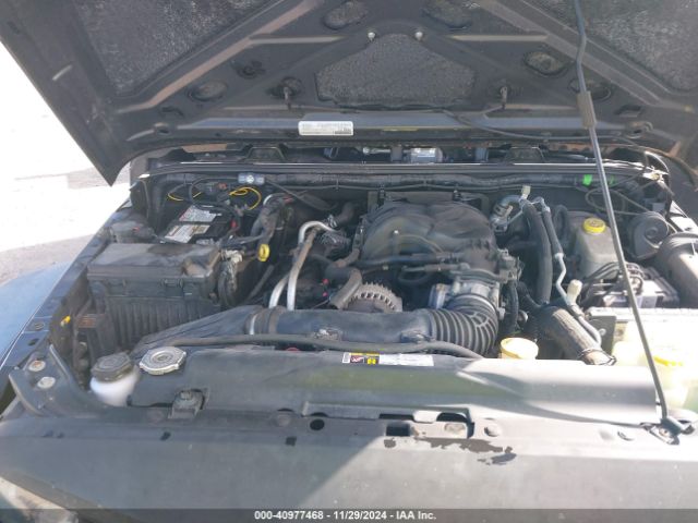 1C4BJWDG5GL146693 Jeep Wrangler Unlimited Sport