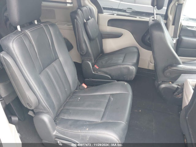 2C4RC1CG0GR221126 Chrysler Town & Country Touring-l Anniversary Edition