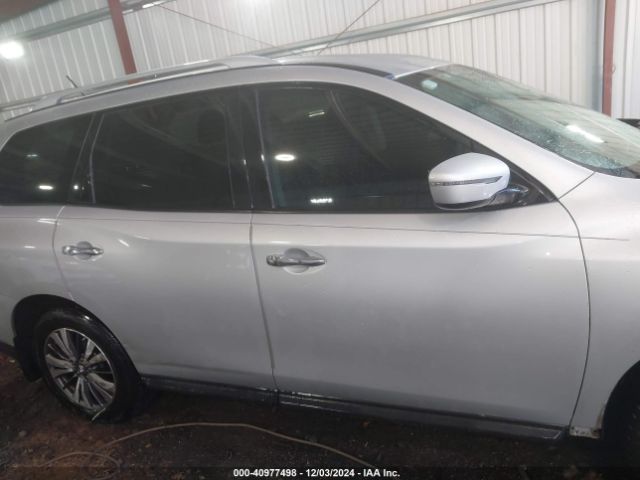 5N1DR2MM1HC606784 Nissan Pathfinder S