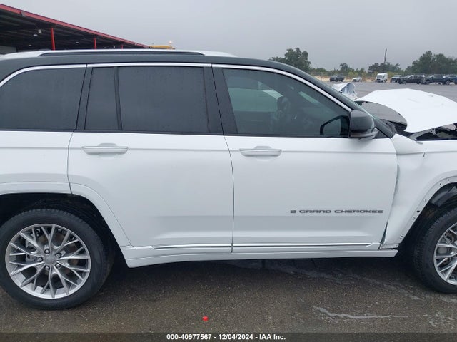 1C4RJHEG9P8768953 Jeep Grand Cherokee Summit 4x4