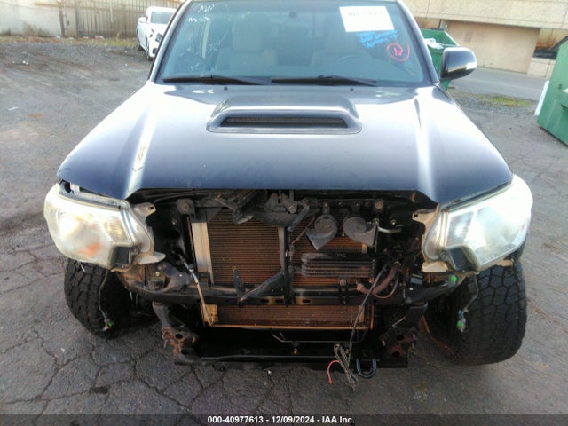 Toyota Tacoma Double Cab 2014 5TFLU4EN5EX103233 Image 13