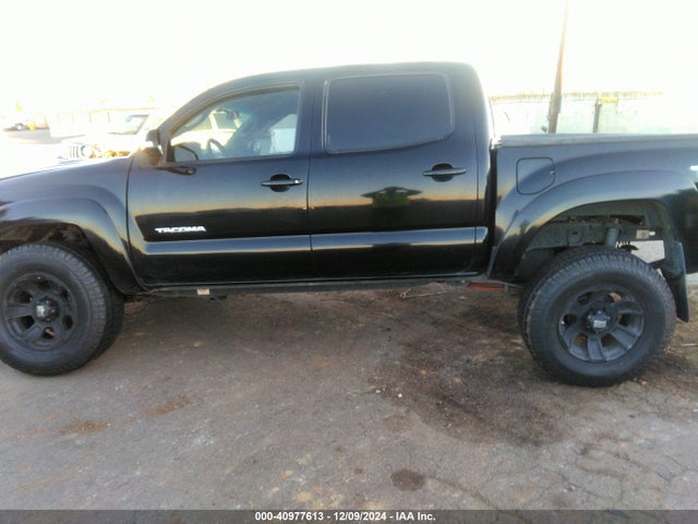 Toyota Tacoma Double Cab 2014 5TFLU4EN5EX103233 Image 15