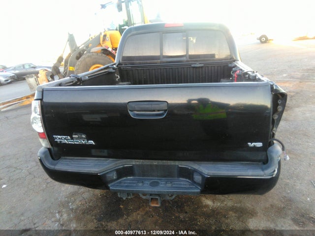 Toyota Tacoma Double Cab 2014 5TFLU4EN5EX103233 Image 17