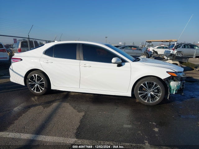 Toyota CAMRY SE 2020 4T1G11AK0LU917983 Image 14