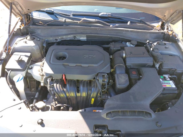KIA Optima Lx 2017 5XXGT4L37HG162222 Image 10