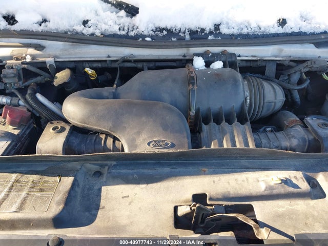 Ford E-250 Commercial 2014 1FTNS2EW8EDA21932 Image 10