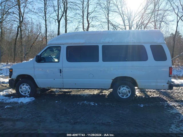 Ford E-250 Commercial 2014 1FTNS2EW8EDA21932 Image 14