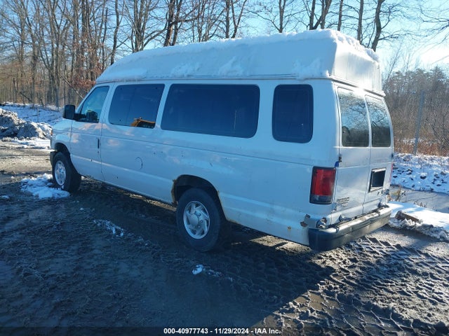 Ford E-250 Commercial 2014 1FTNS2EW8EDA21932 Image 3