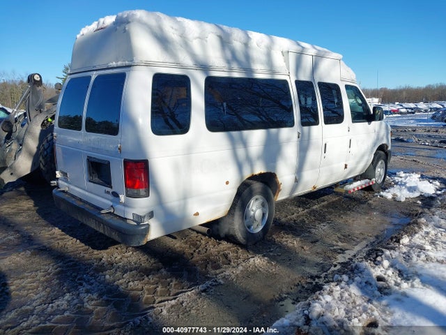 Ford E-250 Commercial 2014 1FTNS2EW8EDA21932 Image 4