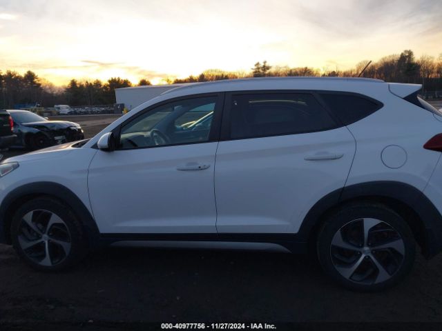 KM8J3CA24HU306003 Hyundai Tucson Sport