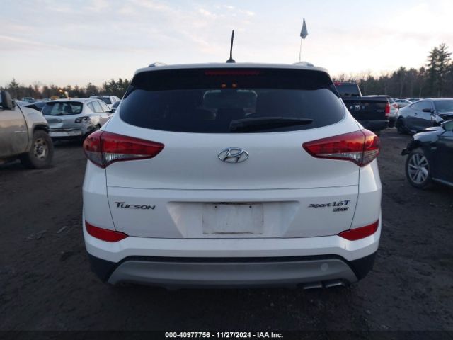 KM8J3CA24HU306003 Hyundai Tucson Sport