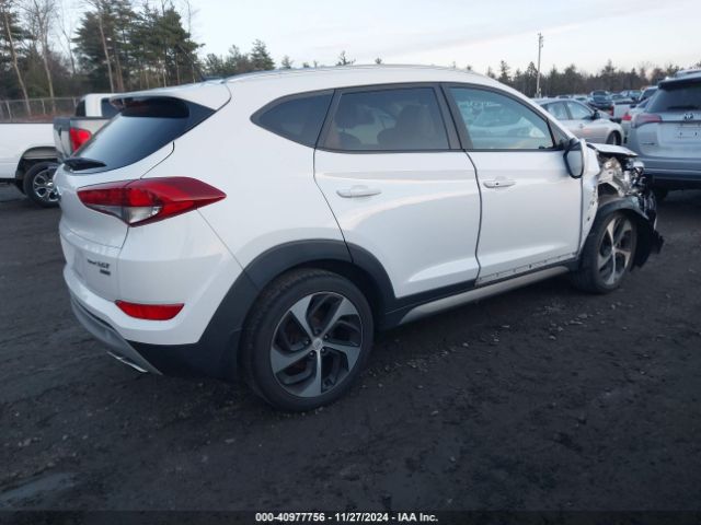 KM8J3CA24HU306003 Hyundai Tucson Sport