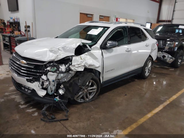 2GNAXVEV2J6176503 Chevrolet Equinox Premier