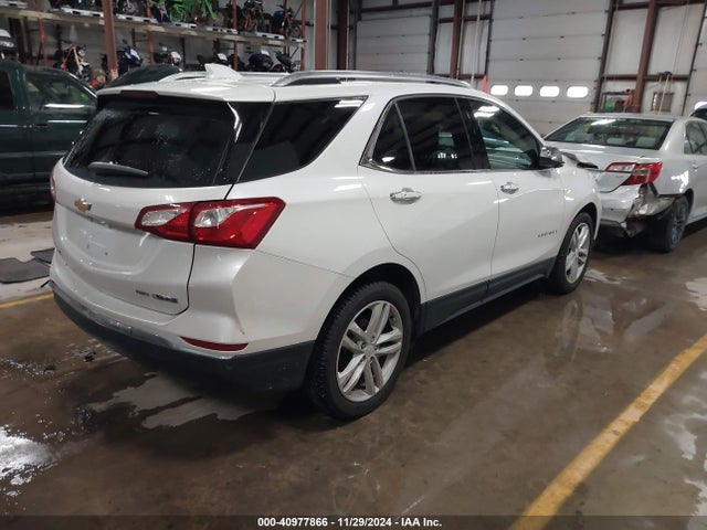 2GNAXVEV2J6176503 Chevrolet Equinox Premier