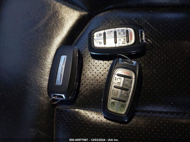 2C4RC1EG8HR598060 Chrysler Pacifica Touring-l Plus