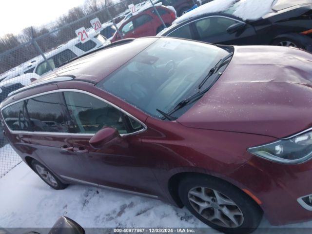 2C4RC1EG8HR598060 Chrysler Pacifica Touring-l Plus