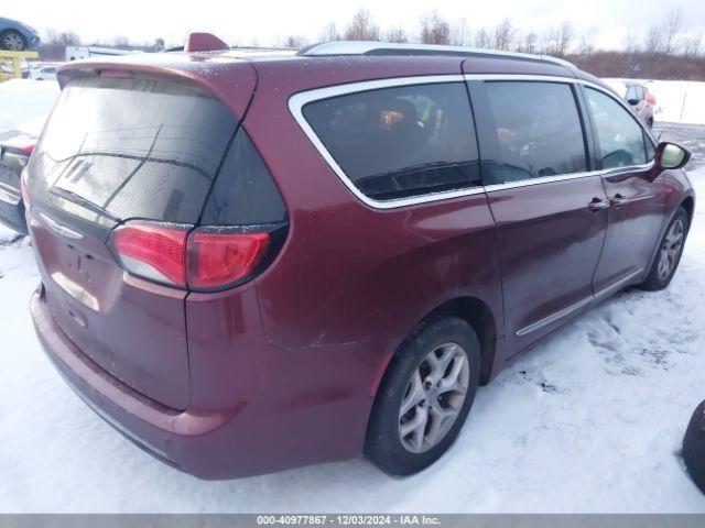 2C4RC1EG8HR598060 Chrysler Pacifica Touring-l Plus