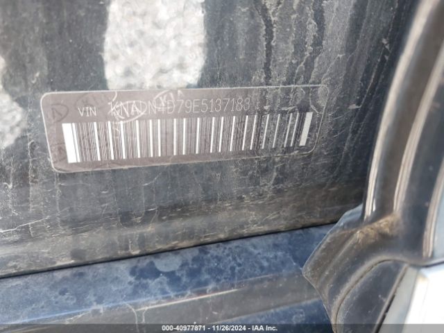 KNALN4D79E5137183 KIA Cadenza Premium