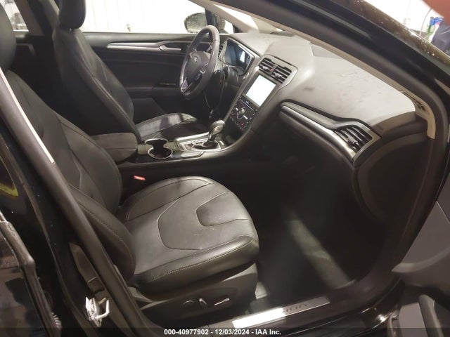 Ford Fusion Titanium 2016 3FA6P0K96GR197709 Image 5