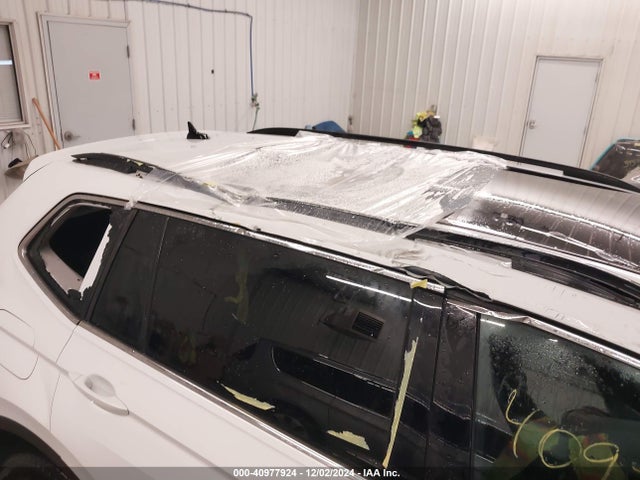 3VV2B7AX7JM194808 Volkswagen Tiguan 2.0t Se/2.0t Sel