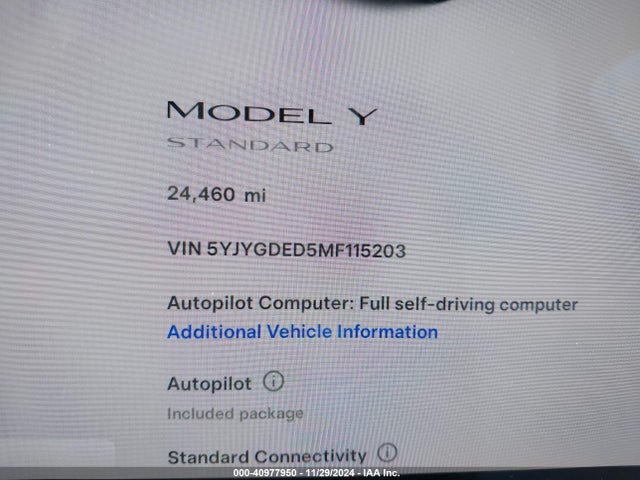 Tesla Model Y Standard Range Rear-wheel Drive 2021 5YJYGDED5MF115203 Image 15