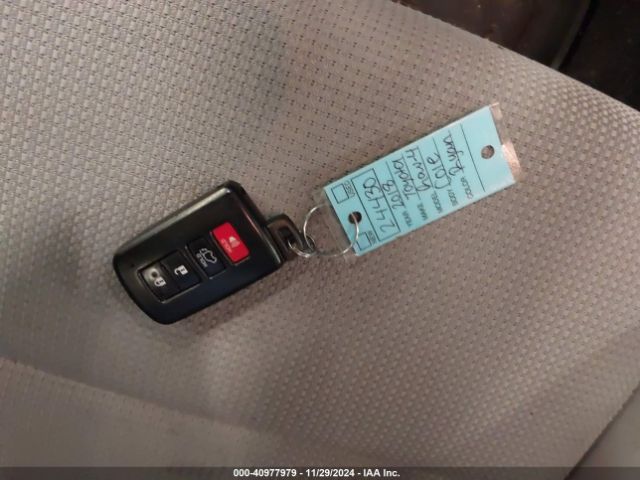 2T3RFREV9JW706265 Toyota Rav4 Adventure/xle