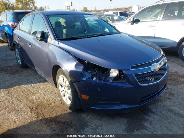 2014 1G1PA5SH1E7397284 main image