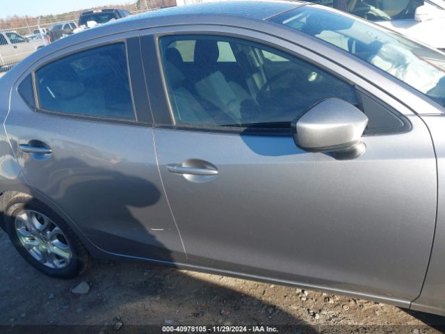 3MYDLBZV7GY137621 Scion IA