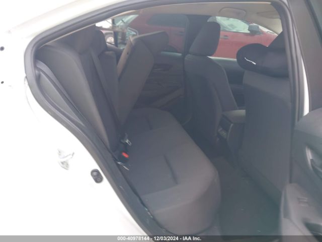 5YFB4MDE1PP042669 Toyota COROLLA LE