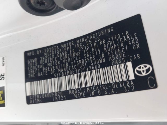 5YFB4MDE1PP042669 Toyota COROLLA LE