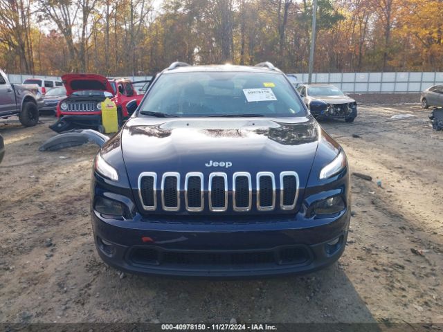 1C4PJLCB7GW248392 Jeep Cherokee Latitude