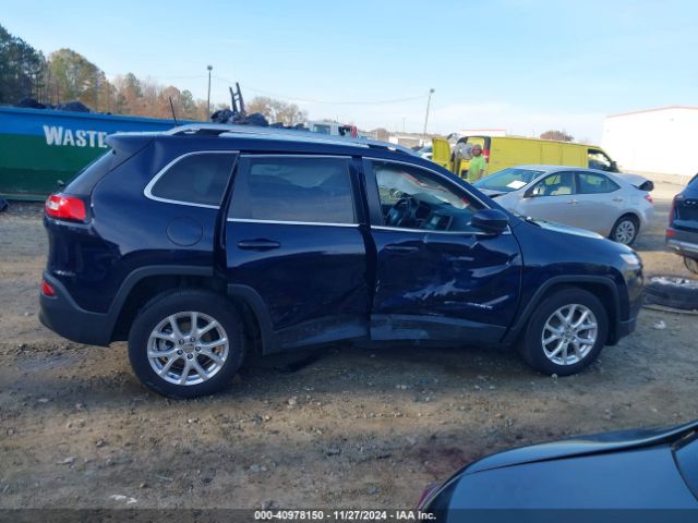 1C4PJLCB7GW248392 Jeep Cherokee Latitude