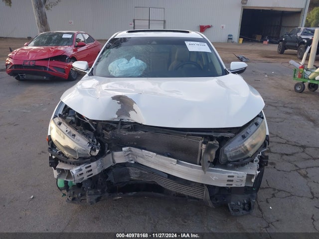 Honda Civic Touring 2016 2HGFC1F97GH640811 Image 12