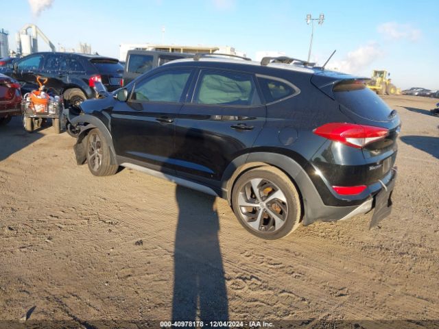 KM8J3CA25HU530865 Hyundai Tucson Sport