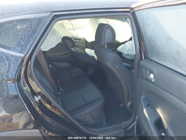 KM8J3CA25HU530865 Hyundai Tucson Sport