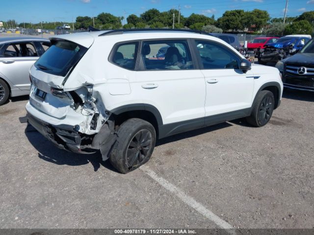 3VVCX7B25NM078666 Volkswagen Taos 1.5t S