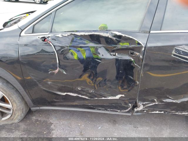 JTJYARBZXF2004132 Lexus NX 200T