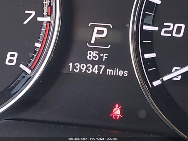 JH4KC1F9XEC004752 Acura RLX