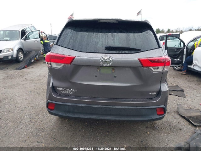Toyota Highlander Le 2017 5TDBZRFH3HS465543 Image 15